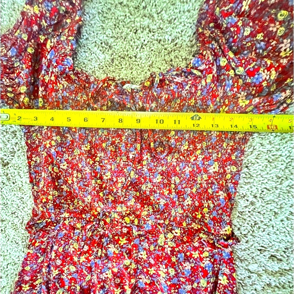 Shop Neighbor- Red Floral Smocked 3/4 Sleeve Maxi Dress. Size M - Picture 11 of 11
